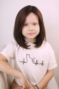 Wig children's 031416 H9035B (2). Natural dark hair medium length