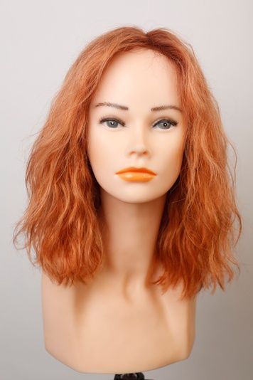 Натуральна перука жіноча 31641 BB LACE (BLOND) Руде волосся середньої довжини - фотографія