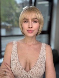 Wig women's 31334 H1727HH (H16-613). Natural blonde medium length hair