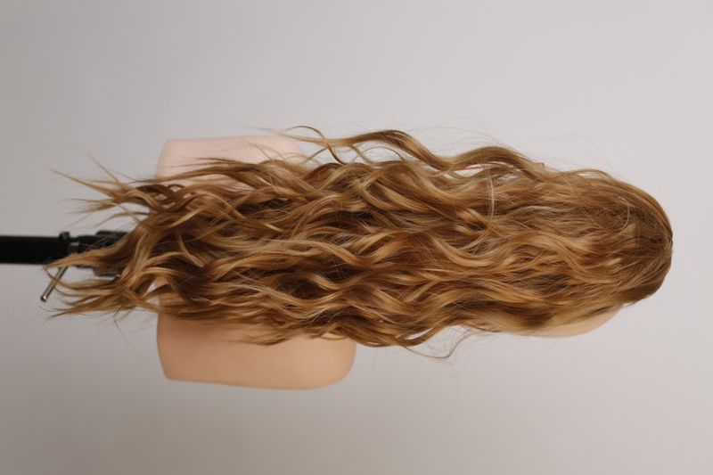 Buns 90215 LOVE TERMO (19) Artificial russet long hair