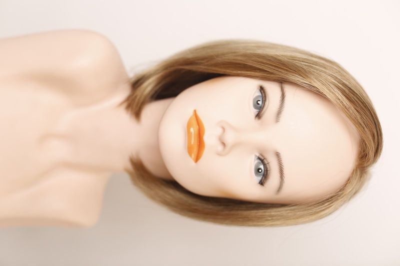Искусственный парик 041572 Eli (Middleblonde) Русые волосы средней длины - фото