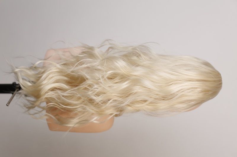 Buns 90219 LOVE TERMO (613) Artificial blonde long hair