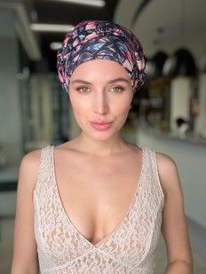 Головной убор 12226. Модель шапочка с драпировкой на двух швах - фото