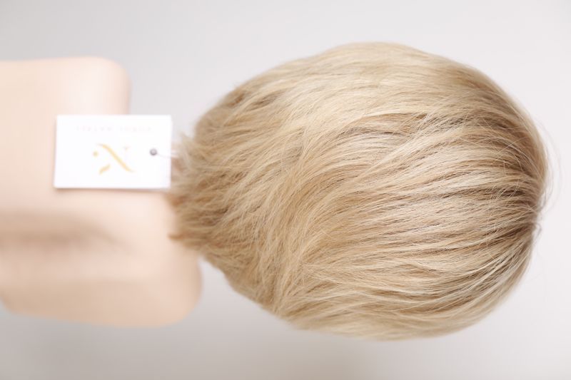 Peruka damska 31332 Wigs 12/22 (12/22) Naturalne blond kr&oacute;tkie włosy - фото