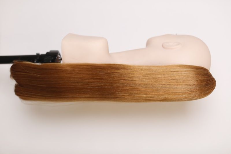 Buns 90152 T4050 (27C) Artificial red long hair