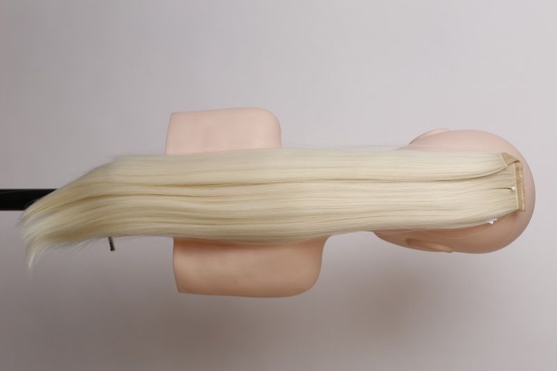 Buns 90111 KP06 (613) Artificial blonde long hair