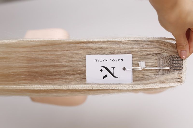 Buns 90734 (9/1) Natural blonde long hair