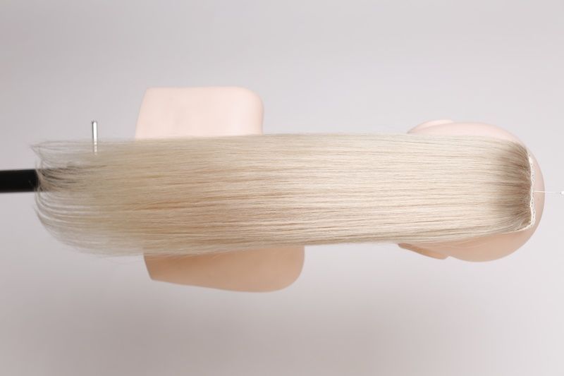 Buns 90734 (9/1) Natural blonde long hair