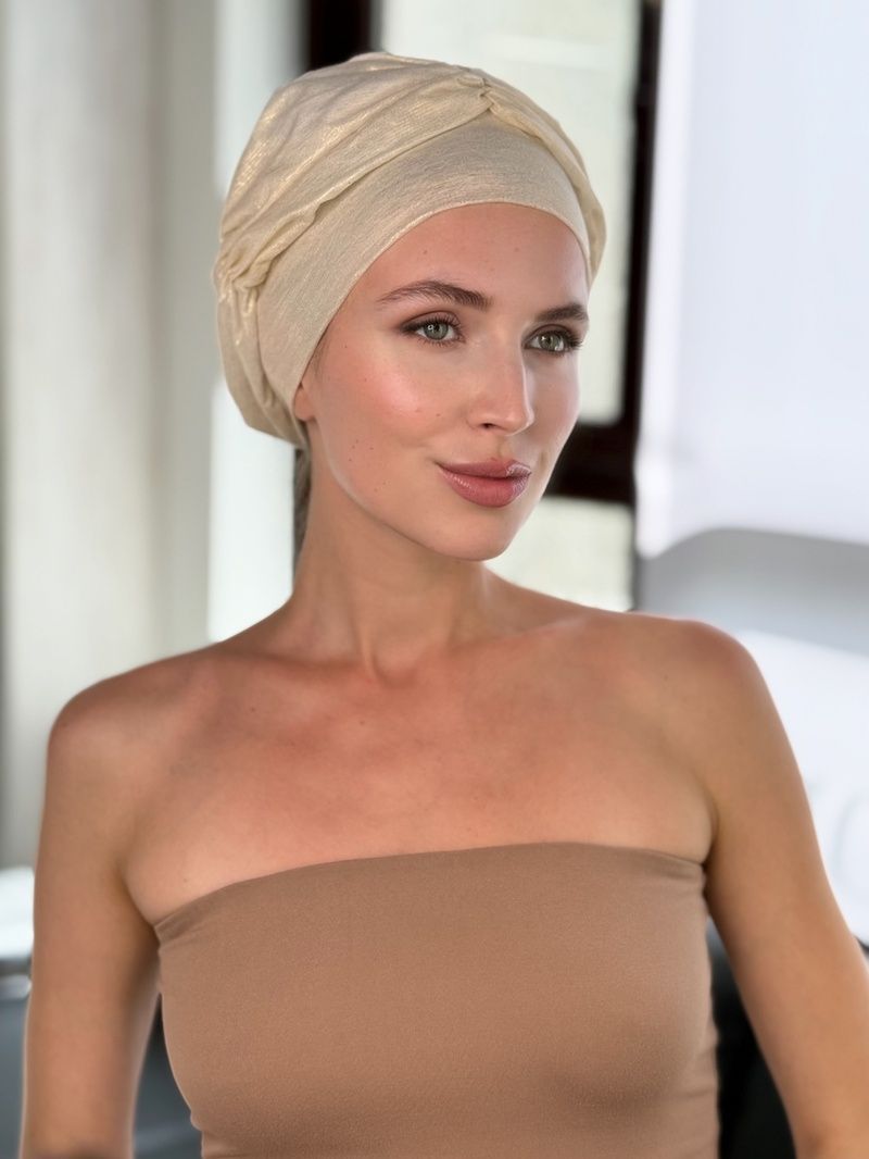 Turban 12372 Model czapki z drapowaniem na czterech szwach - фото