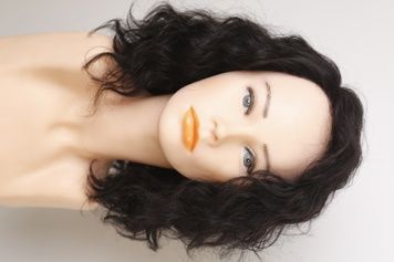 Натуральна перука жіноча 31605 Wigs M (1В) Темне волосся середньої довжини - фотографія