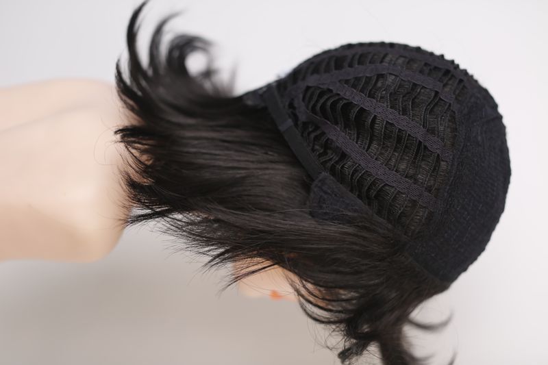 Synthetic wig women's 53098 H1421G AT (2)  Dark hair of medium length