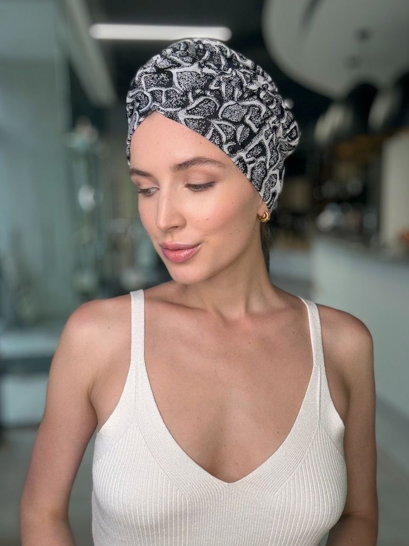 Headwear 12081 Model of a turban
