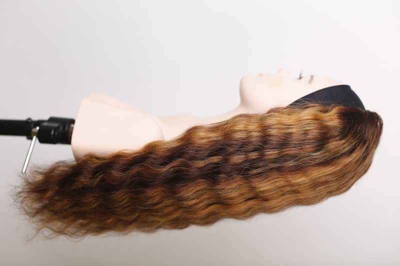 Half wig on a ribbon 7658 (6/7+8/3)