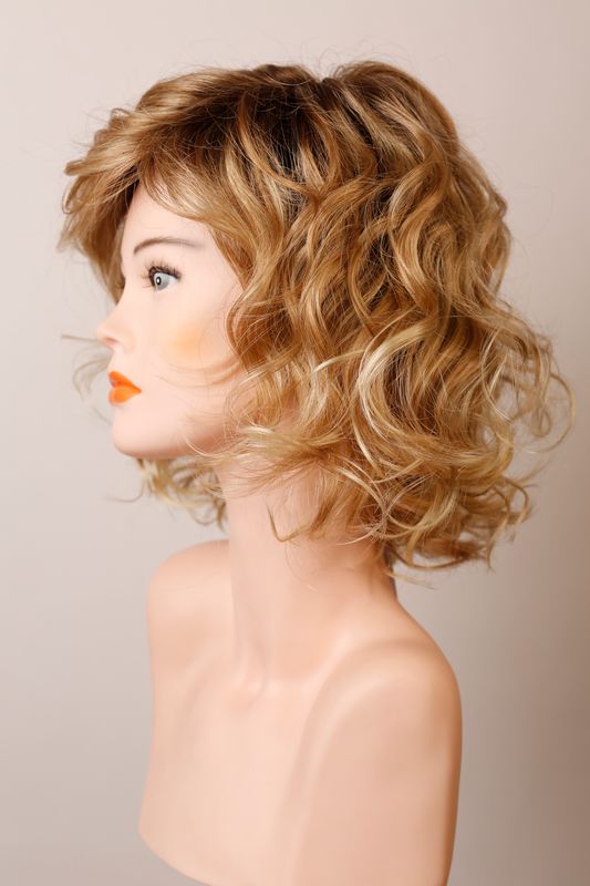 Wig 040776 Girl Mono (Champagne Rooted)