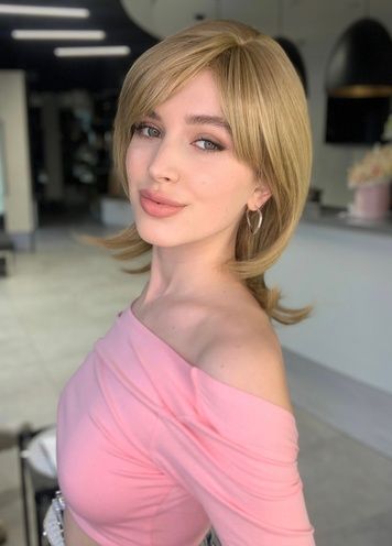 Wig women's 52975 H1919 AT (15) Artificial medium-length russet hair