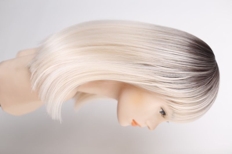 Peruka damska 53127 HCXD714 (Y6/BLOND MIX) Średniej długości sztuczne blond włosy - фото