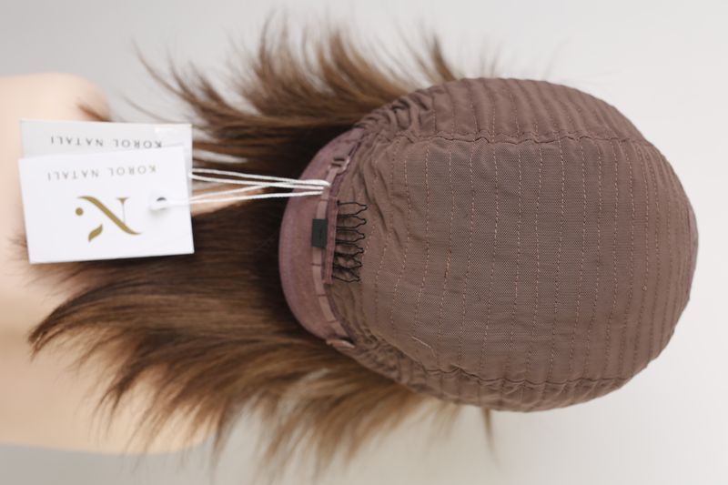 Wig woman's 31495 Wigs-4T-P4/8 (4T-P4/8) Natural medium length russet hair