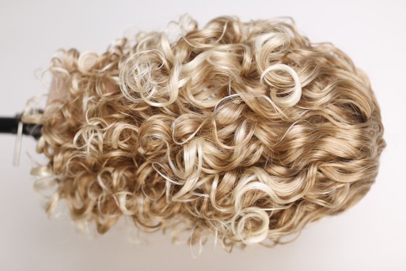 Half wig on a ribbon 7961 5985 (27T613)