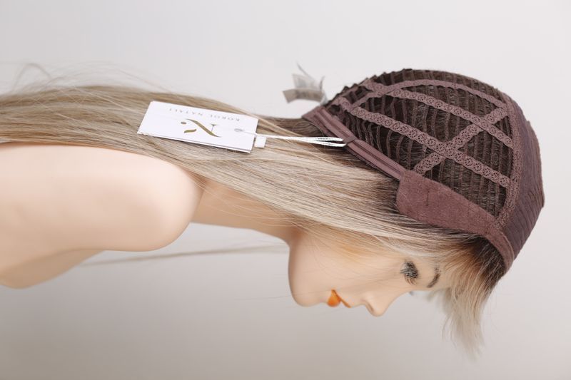 Перука жіноча 041406 Cher (Pearlblonde Rooted) Штучне світле довге волосся - фотографія
