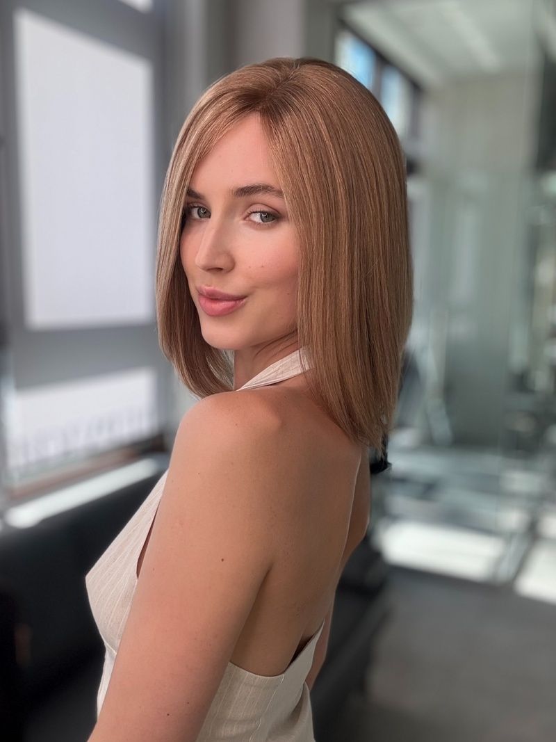 Natural wig women's 31623 H9035BHH (12H26) Medium length light brown hair