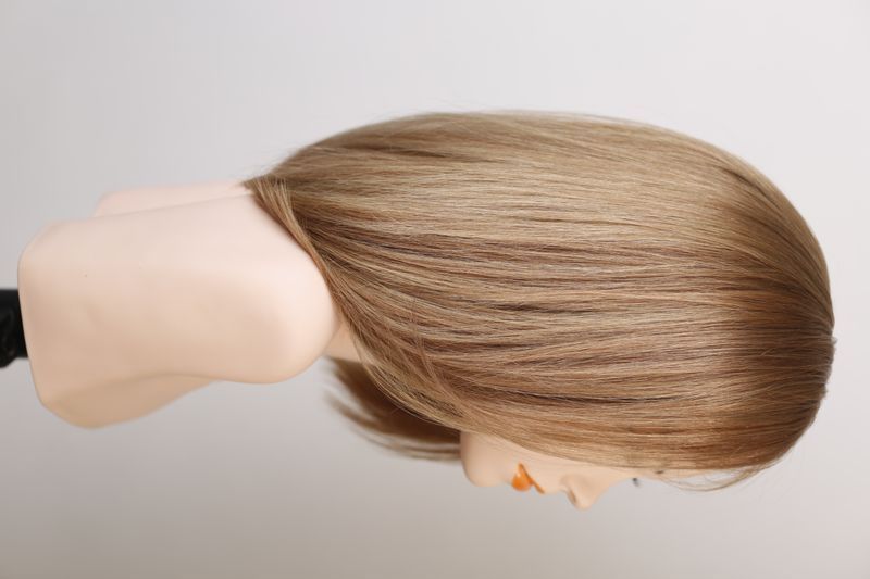Natural wig women's 31623 H9035BHH (12H26) Medium length light brown hair