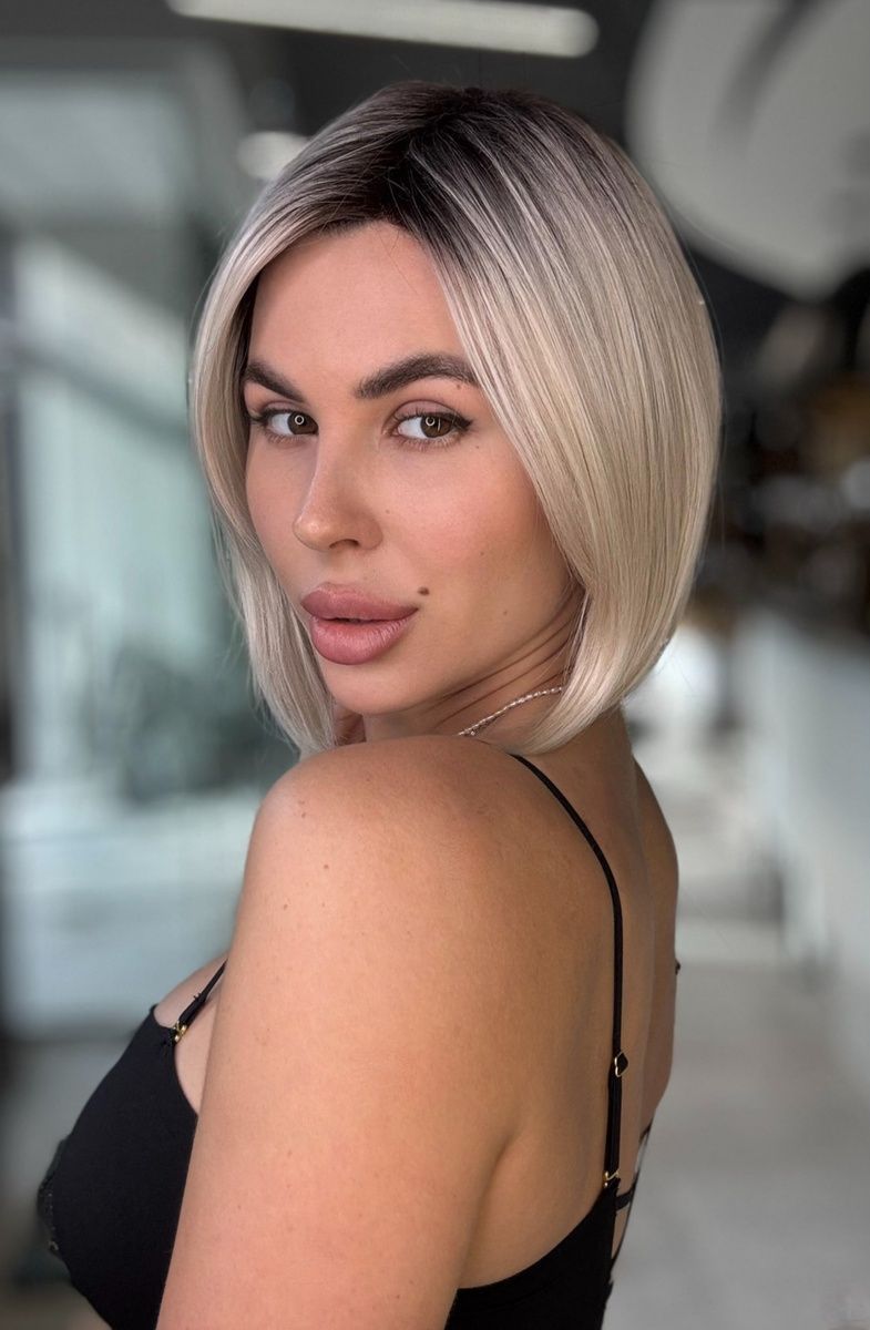 Women's wig 52961 HCXD934 (Y6/MIX613/122) Medium Length Faux Blonde Hair Extensions