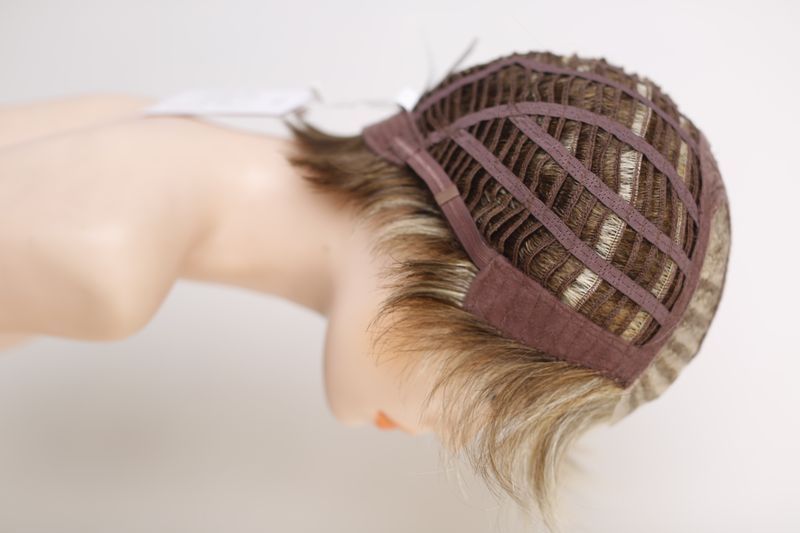 Wig women's 041441 Seven Mono Part (SandMultiMix 142412) Artificial russet short hair