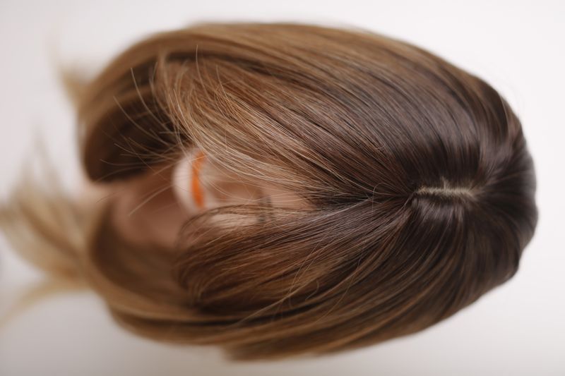 Synthetic wig women's 53235 259-5 (259-5) Light brown long hair