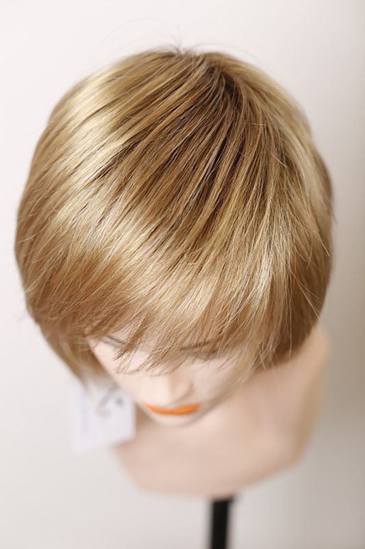 Wig 040607 Beam (Caramel Rooted)