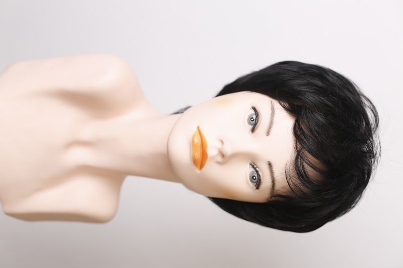 Women's Wig 4506 E-9318-220 (1) Artificial dark short hair