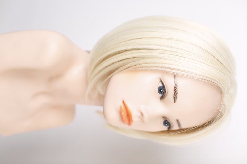 Peruka 52777 DW3189 TERMO LACE+MONO (122) Średniej długości sztuczne blond przedłużki do włos&oacute;w - фото